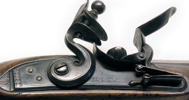 Кремневый замок Кремневый замок