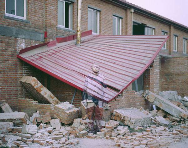 camouflage_invisible_man_20